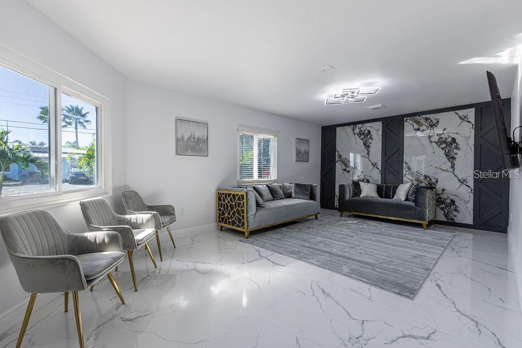 Image 5 of 25 For 14019 Parsley Drive