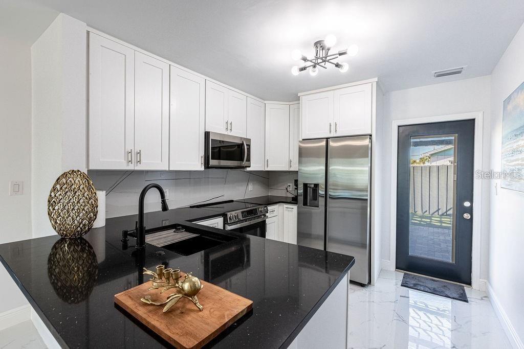 Image 9 of 25 For 14019 Parsley Drive