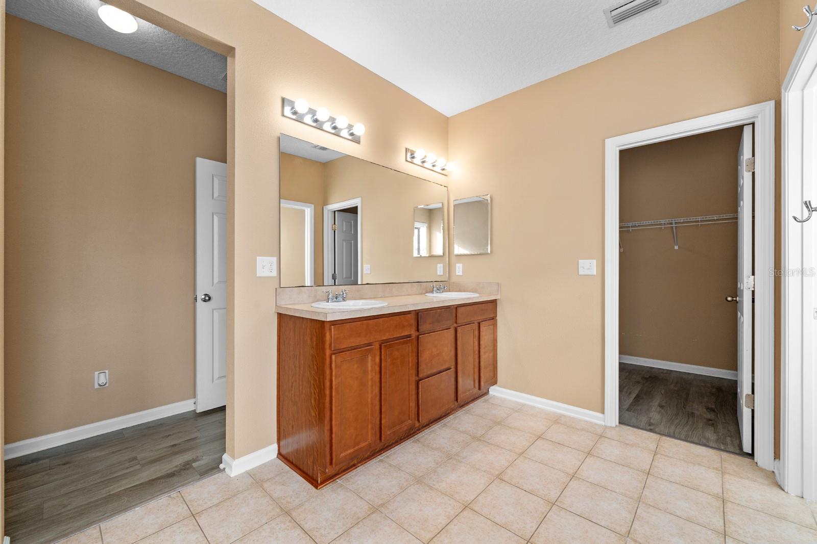 Image 21 of 46 For 4588 Golf Brook Road