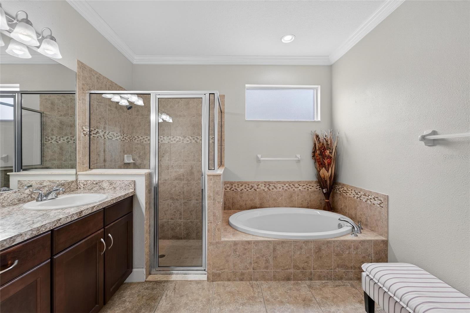 Image 25 of 57 For 627 Limona Woods Drive