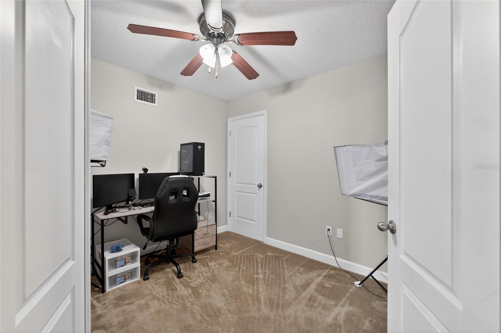 Image 31 of 57 For 627 Limona Woods Drive