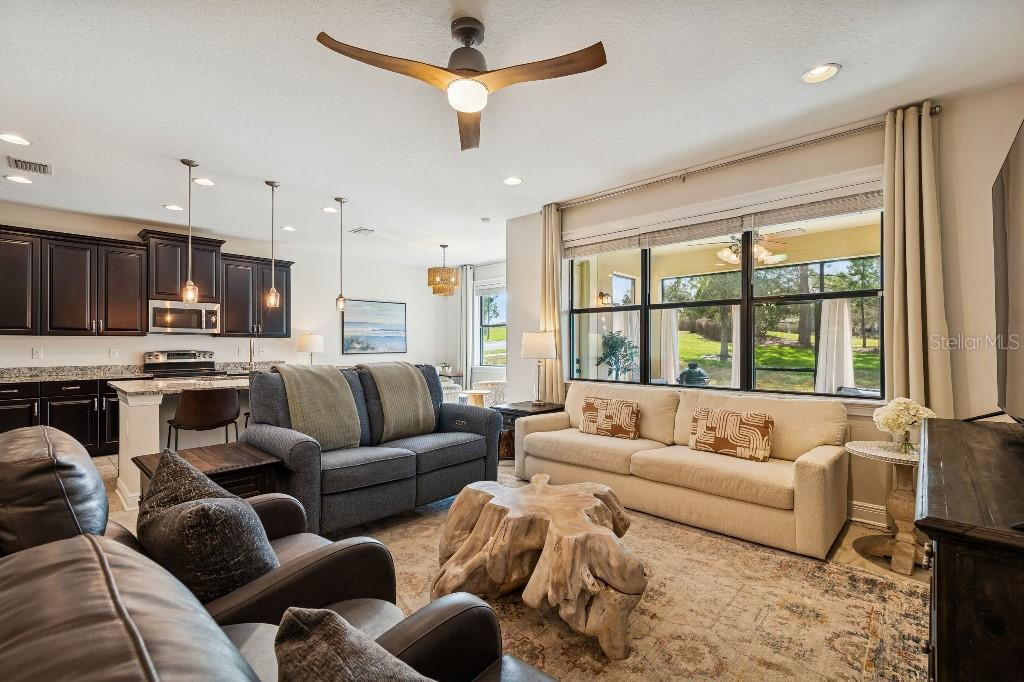 Image 5 of 40 For 3987 Sunset Lake Drive