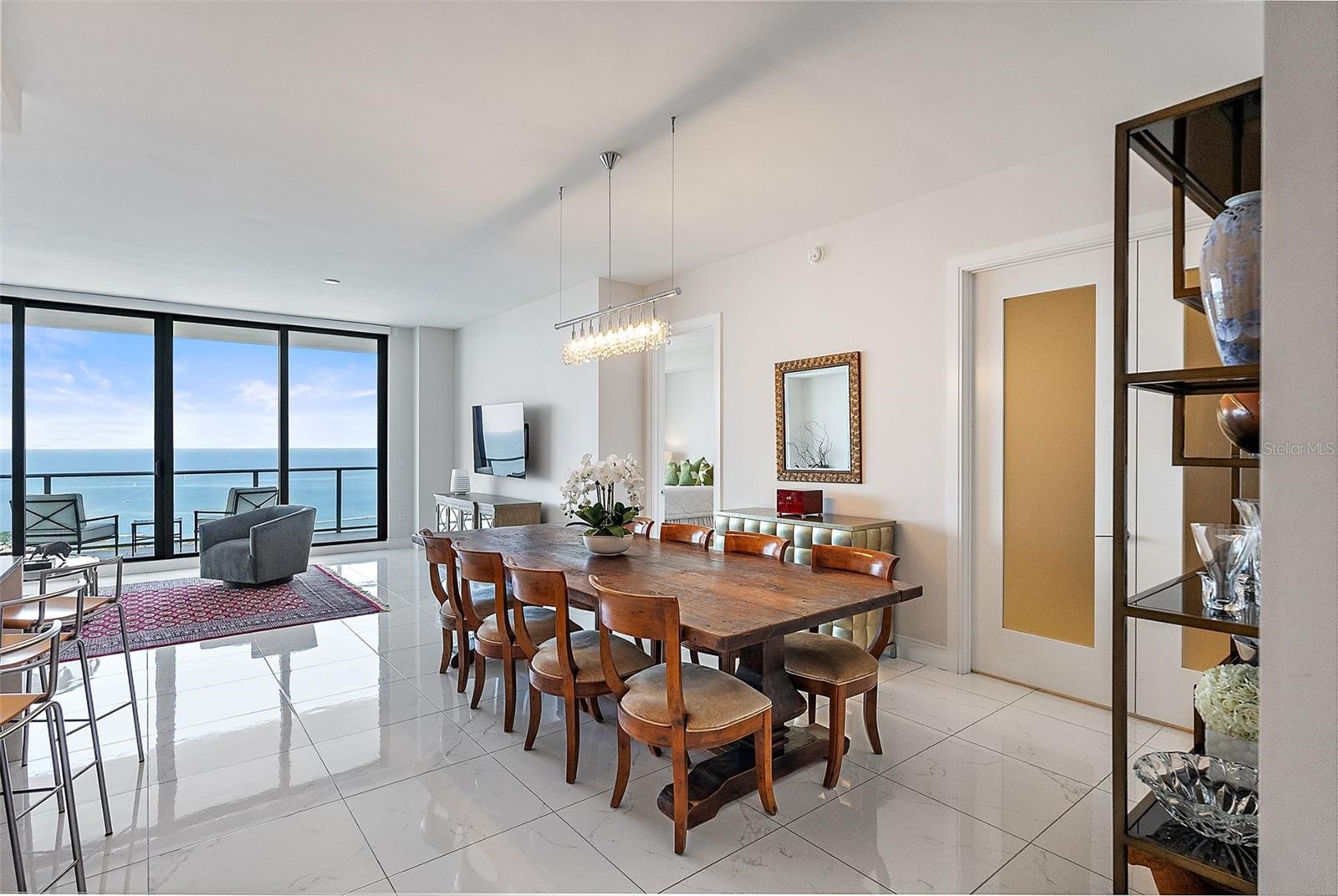 Image 10 of 50 For 100 1st Avenue N 2703