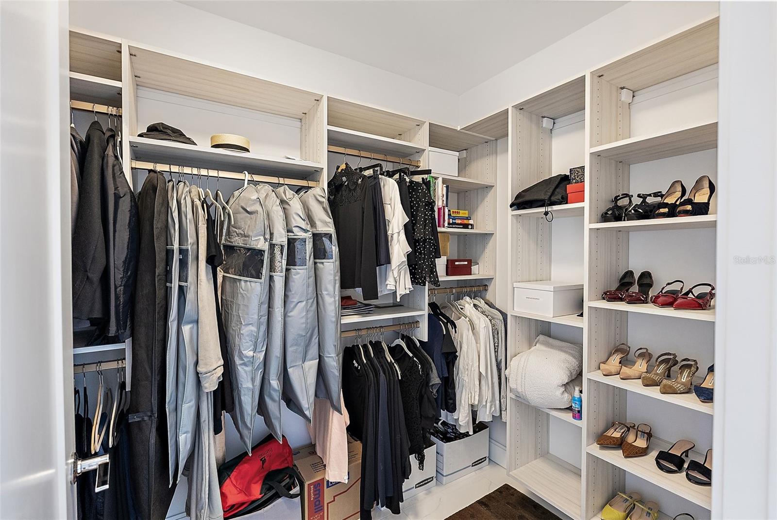 Image 16 of 50 For 100 1st Avenue N 2703