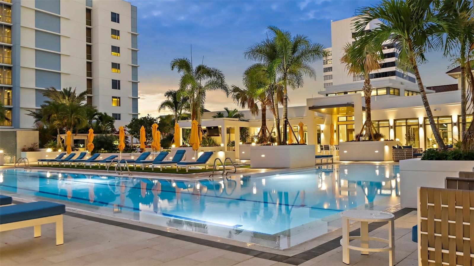 Image 33 of 50 For 100 1st Avenue N 2703