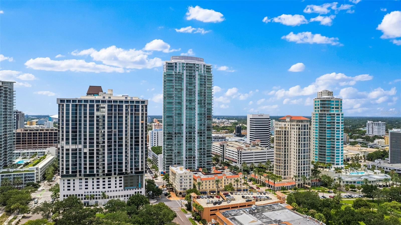 Image 46 of 50 For 100 1st Avenue N 2703