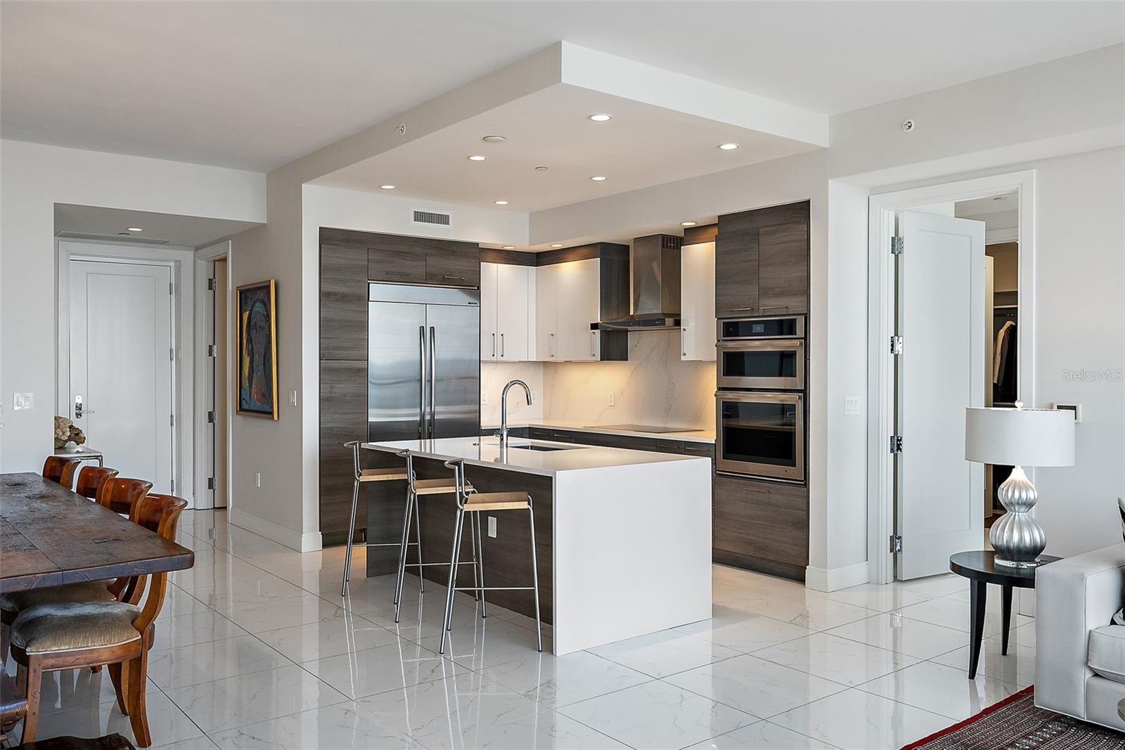 Image 7 of 50 For 100 1st Avenue N 2703