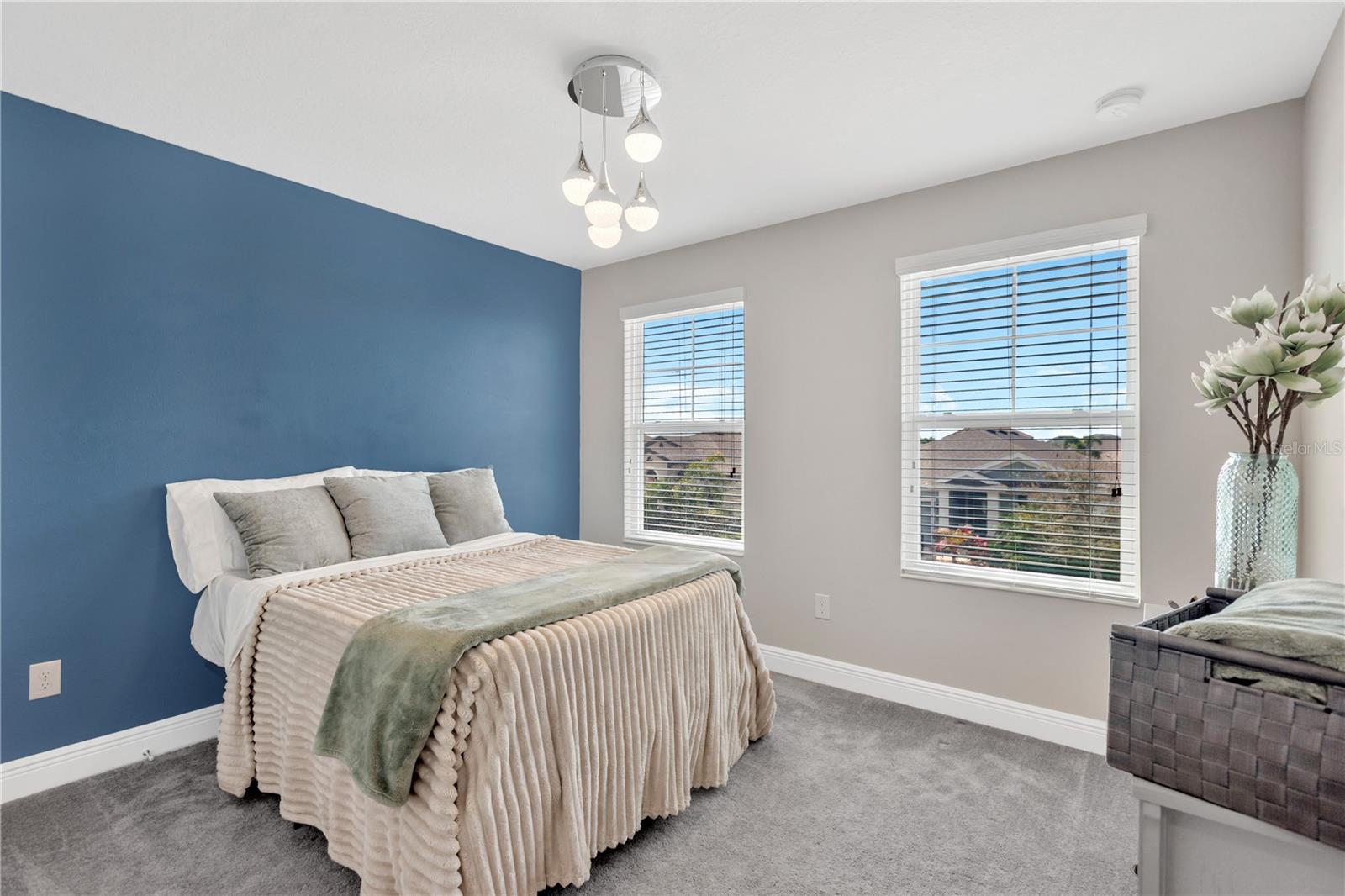 Image 24 of 44 For 6457 Seasound Drive