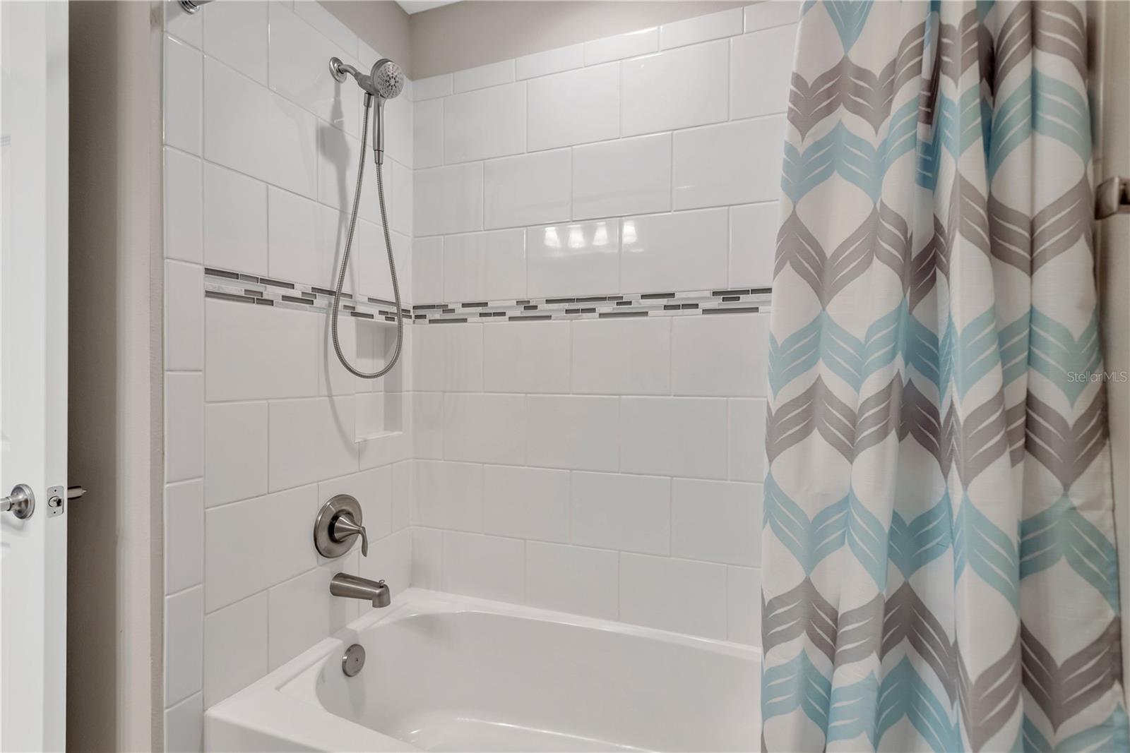 Image 26 of 44 For 6457 Seasound Drive