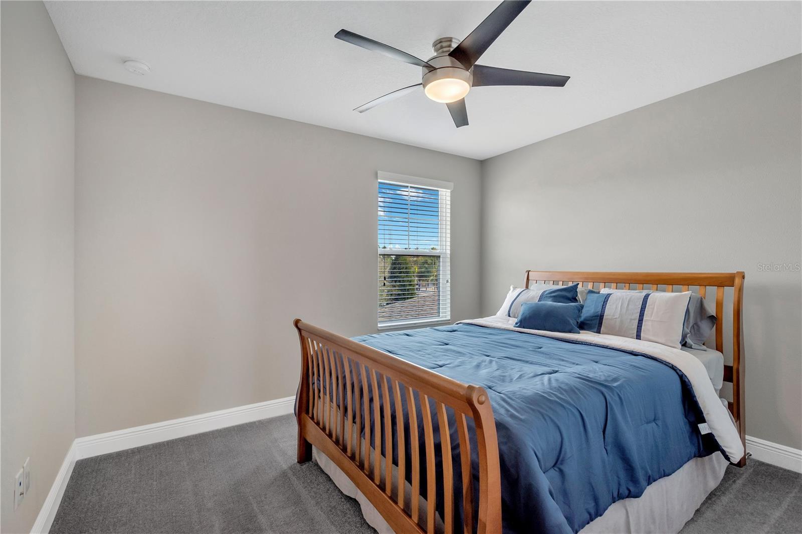 Image 28 of 44 For 6457 Seasound Drive