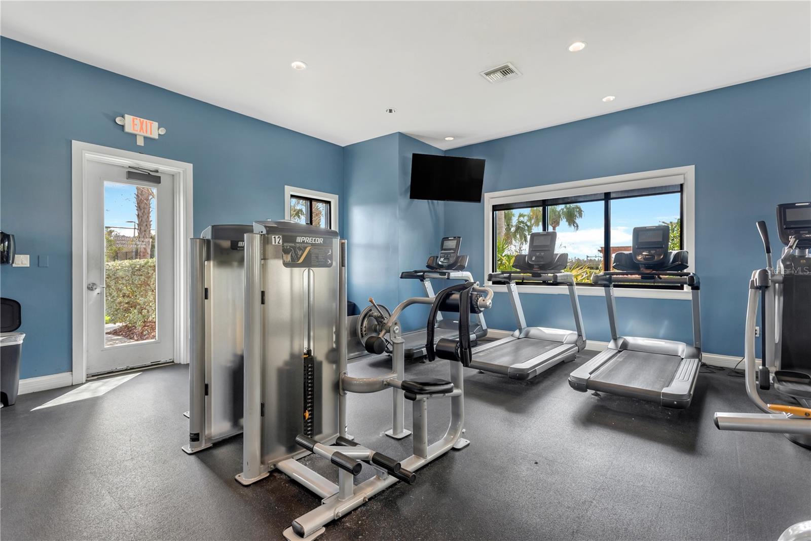 Image 29 of 44 For 6457 Seasound Drive