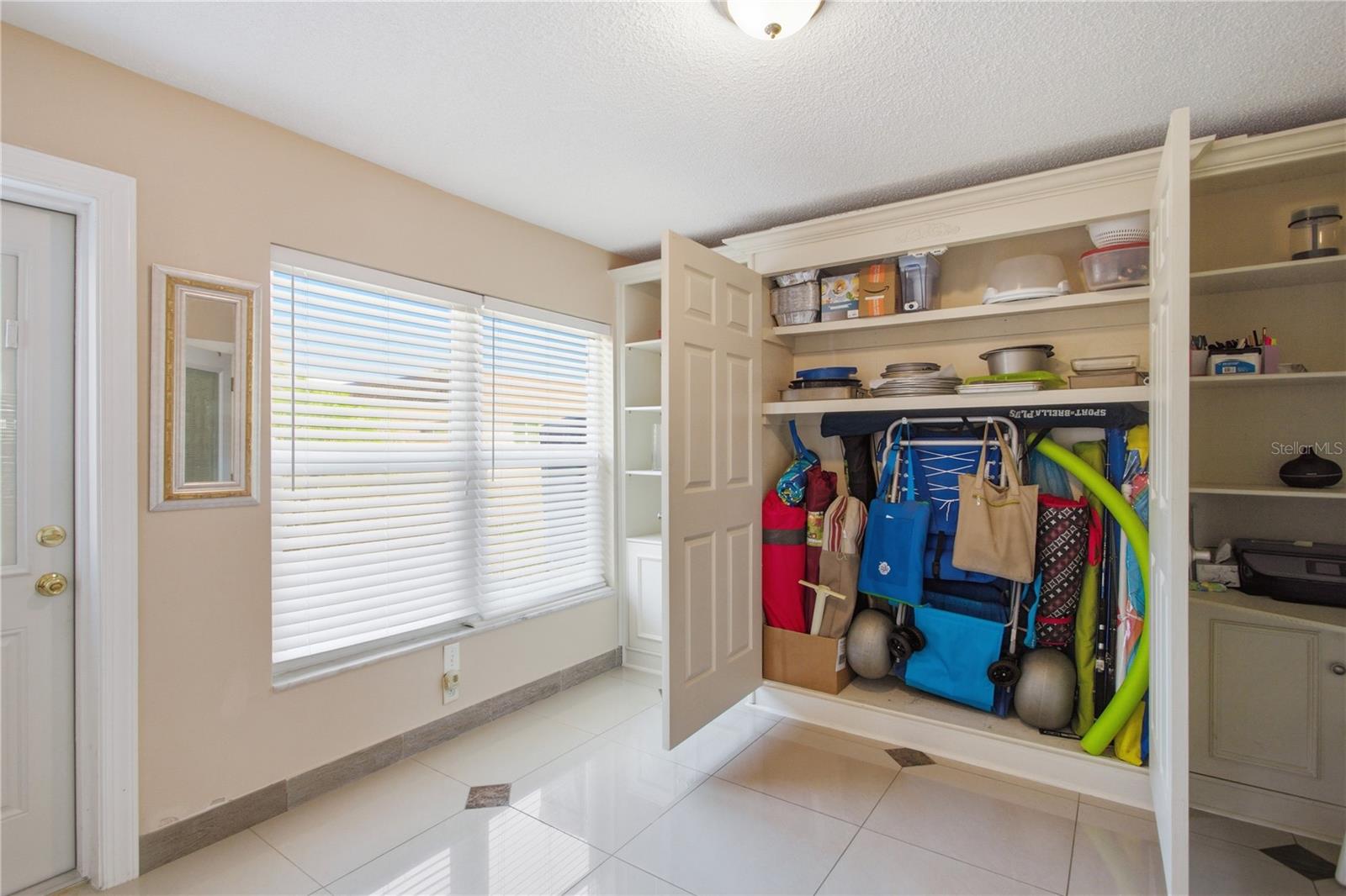 Image 18 of 44 For 1636 Lake Avenue 1