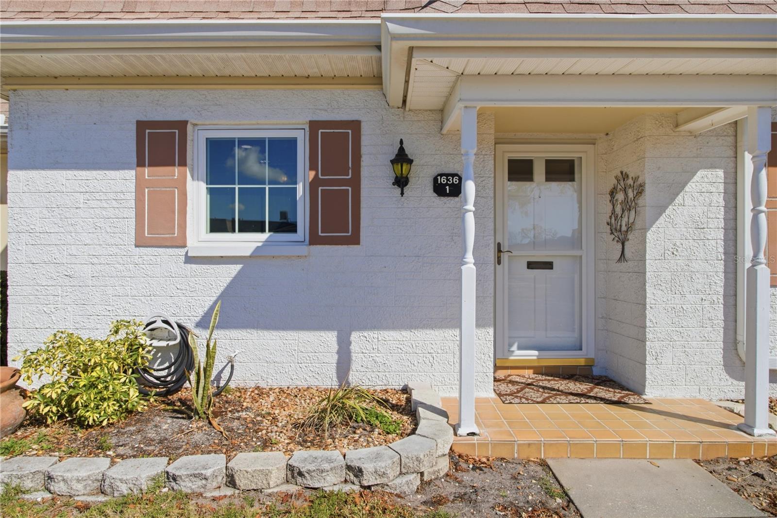 Image 3 of 44 For 1636 Lake Avenue 1