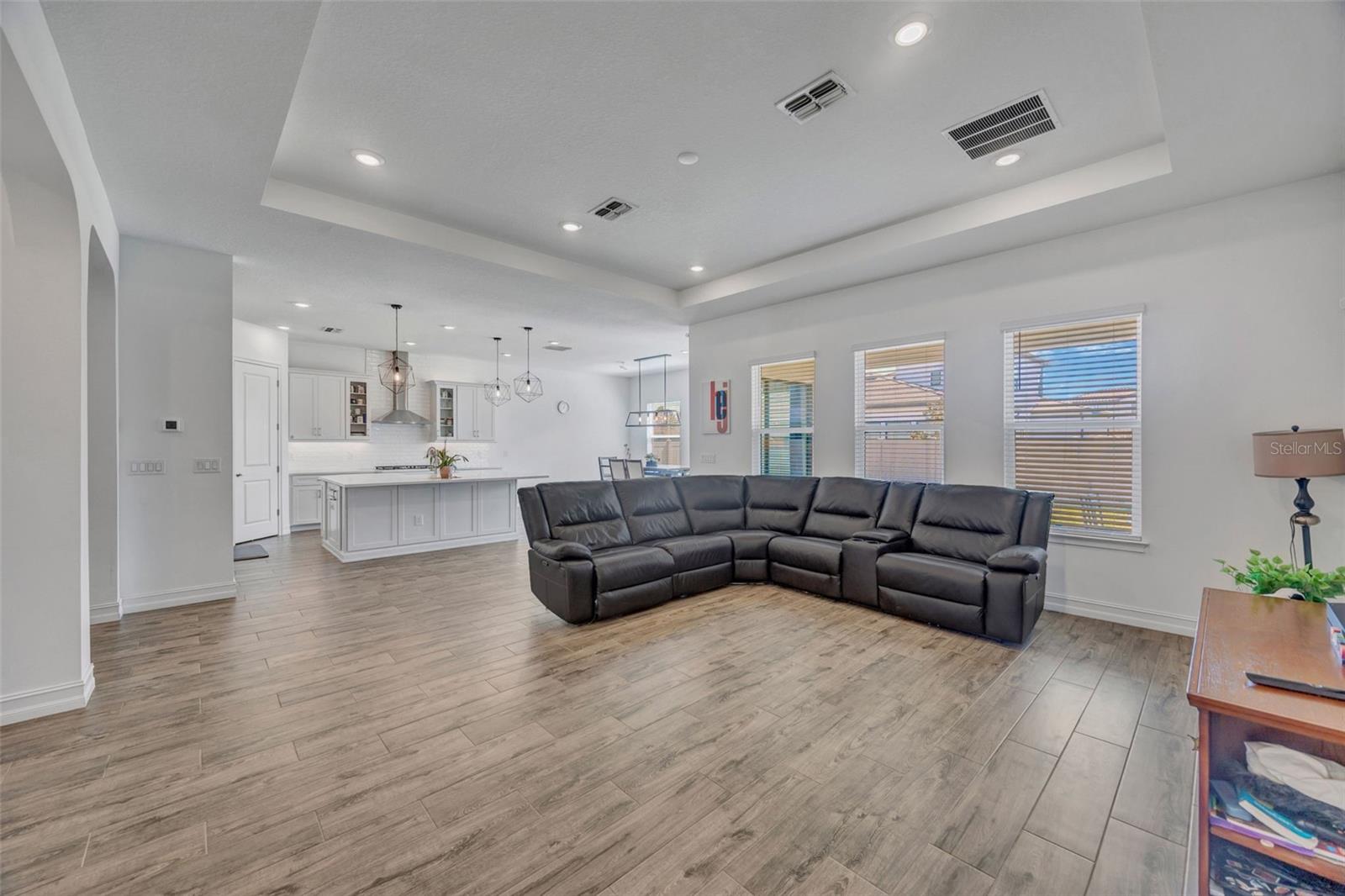 Image 31 of 50 For 6167 Marsh Trail Drive