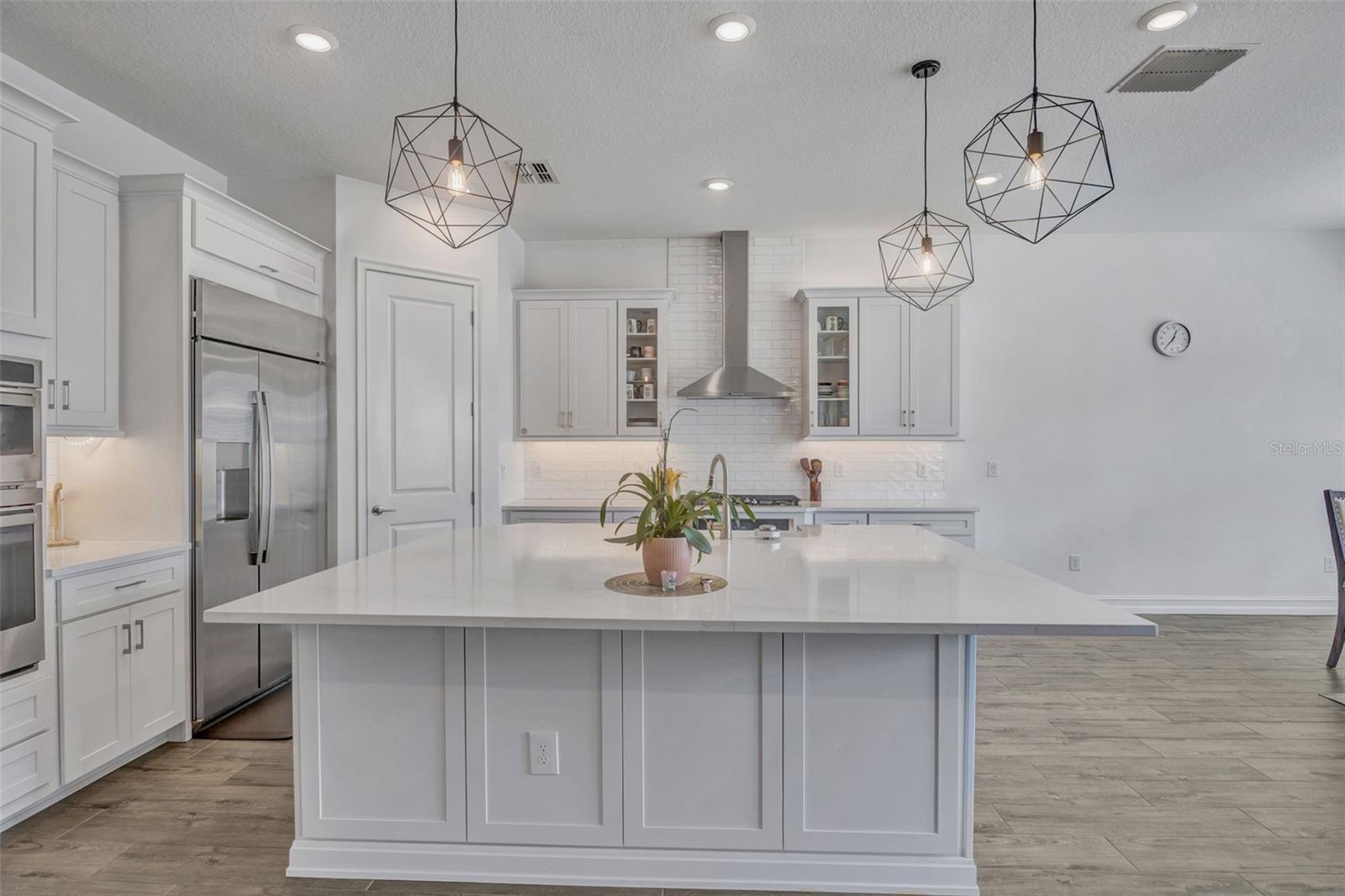 Image 33 of 50 For 6167 Marsh Trail Drive