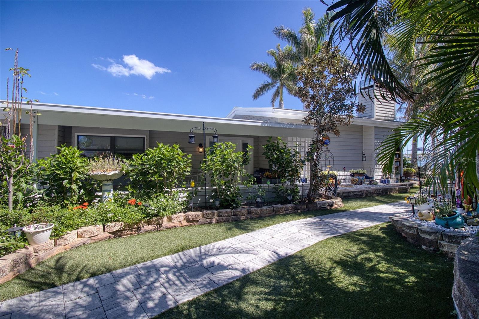 Image 10 of 67 For 322 10th Avenue