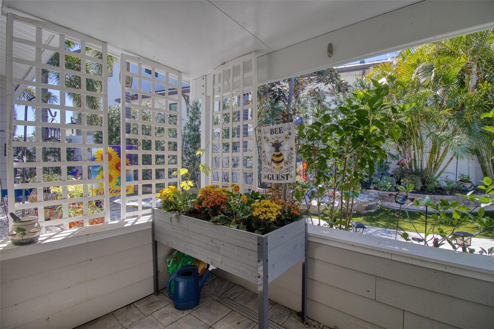 Image 12 of 67 For 322 10th Avenue