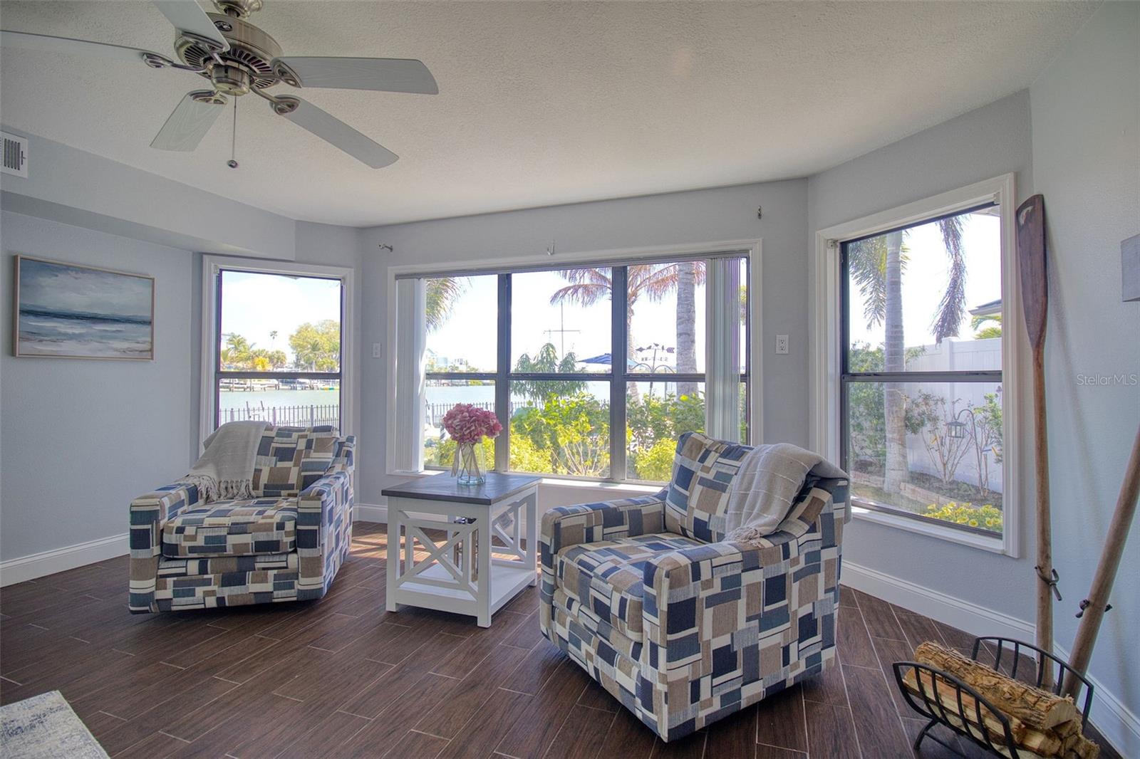 Image 17 of 67 For 322 10th Avenue