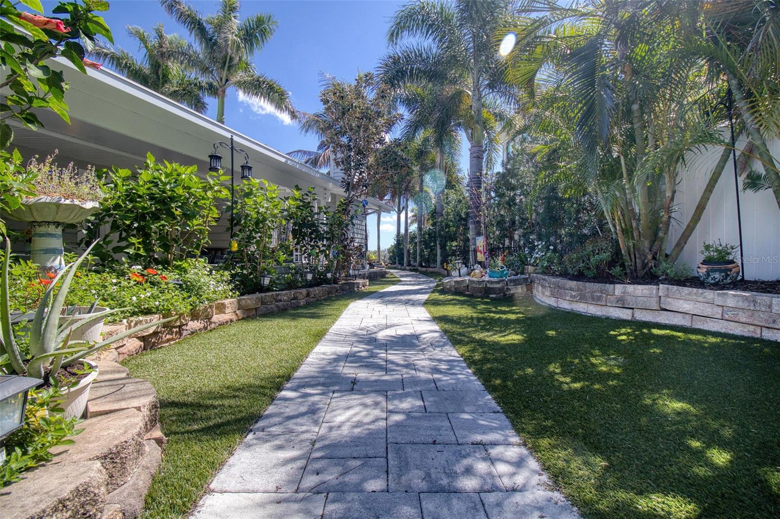 Image 34 of 67 For 322 10th Avenue