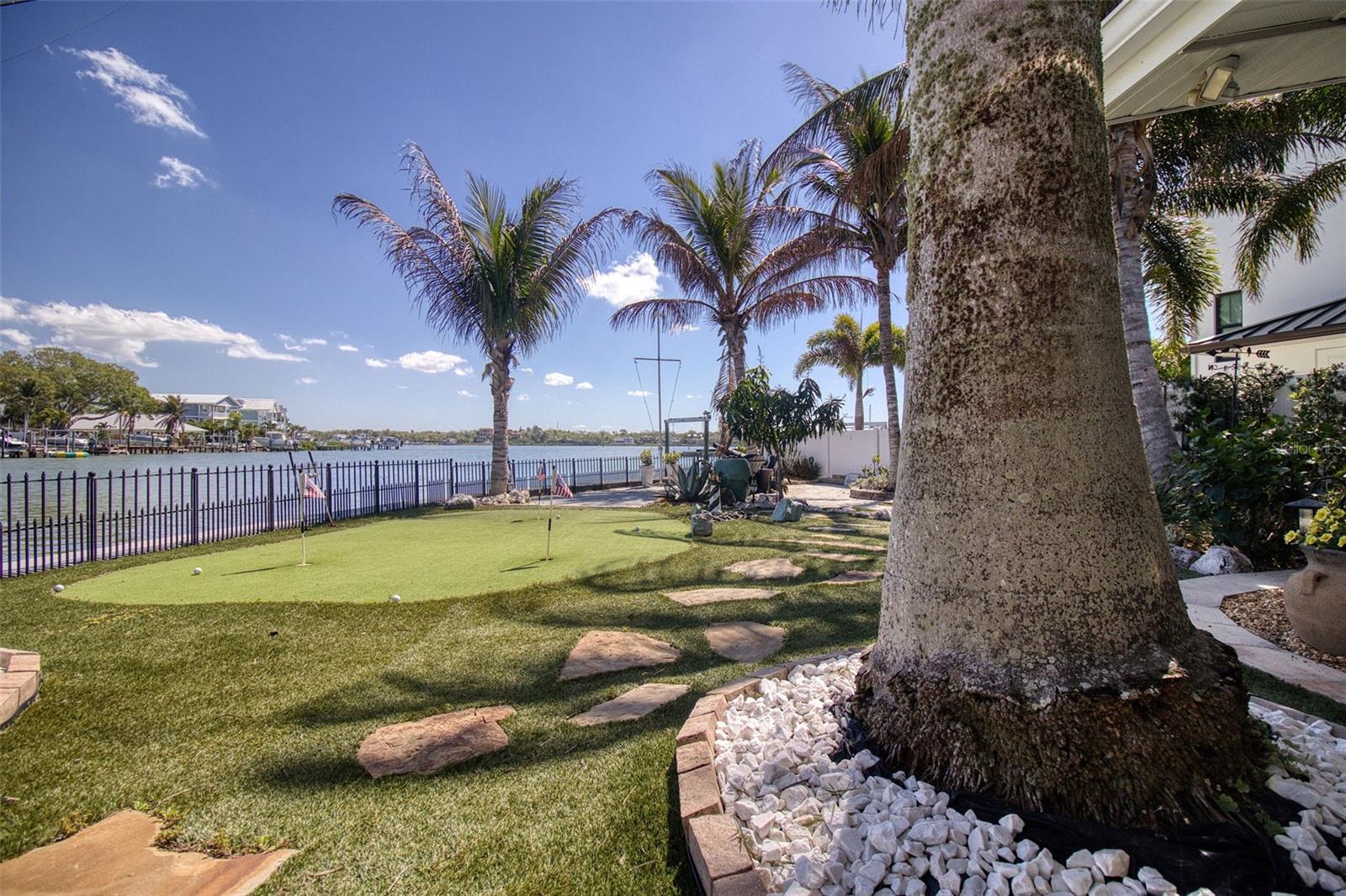 Image 43 of 67 For 322 10th Avenue