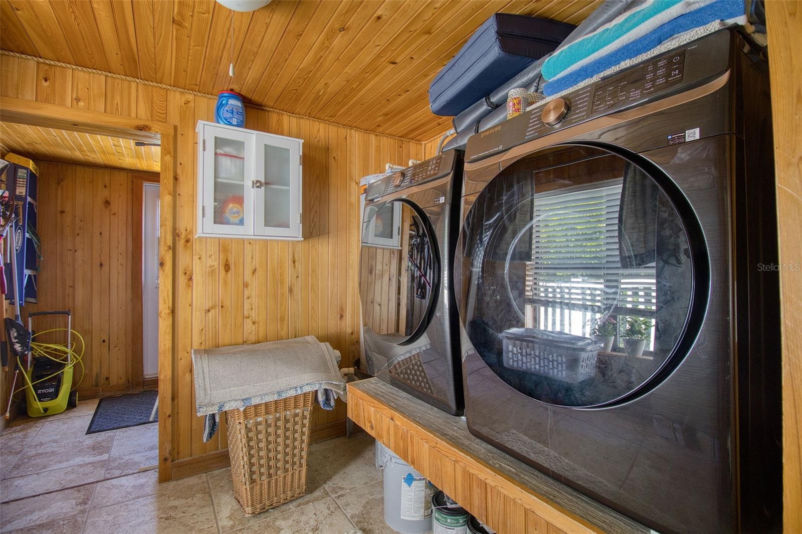 Image 53 of 67 For 322 10th Avenue