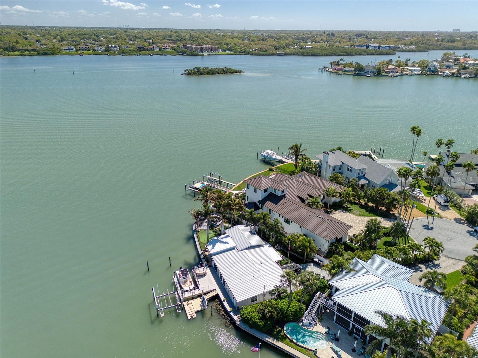 Image 55 of 67 For 322 10th Avenue