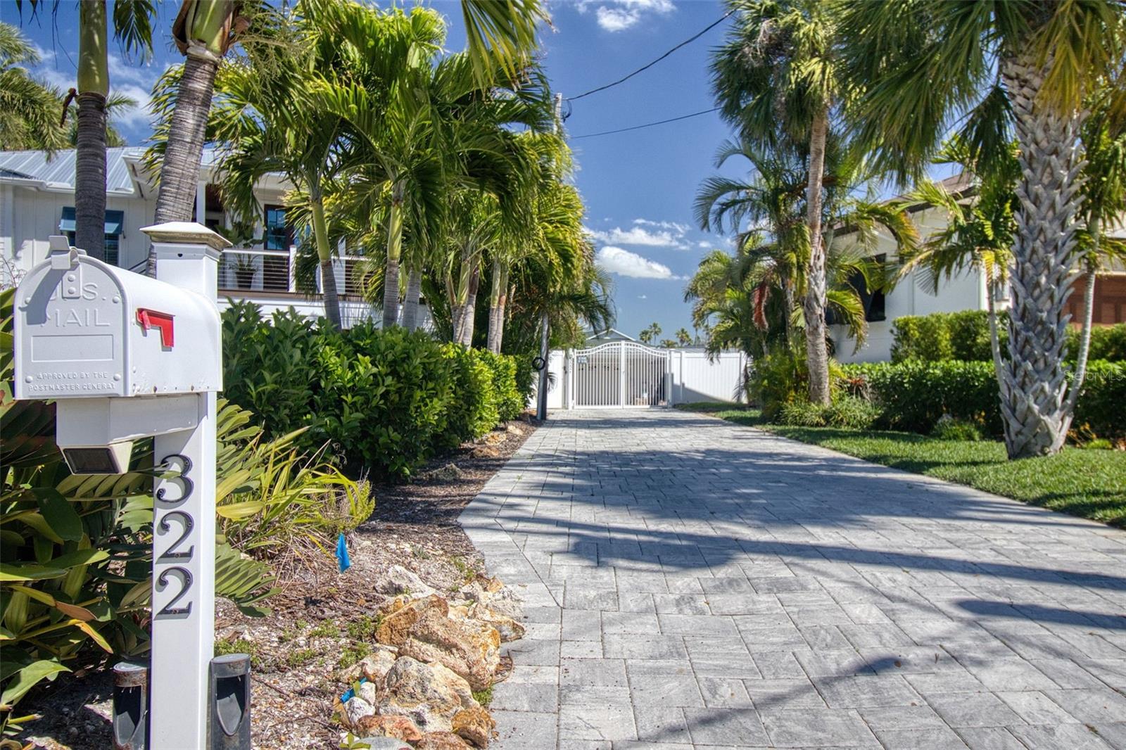 Image 6 of 67 For 322 10th Avenue