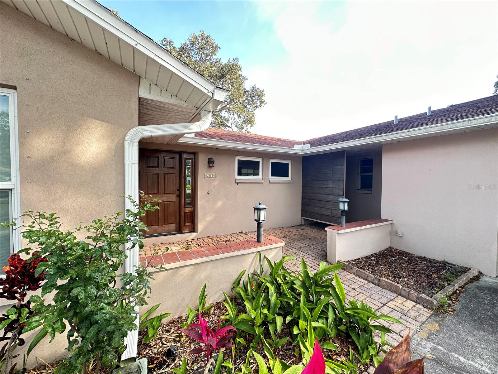 Image 2 of 32 For 2049 Sandpiper Drive