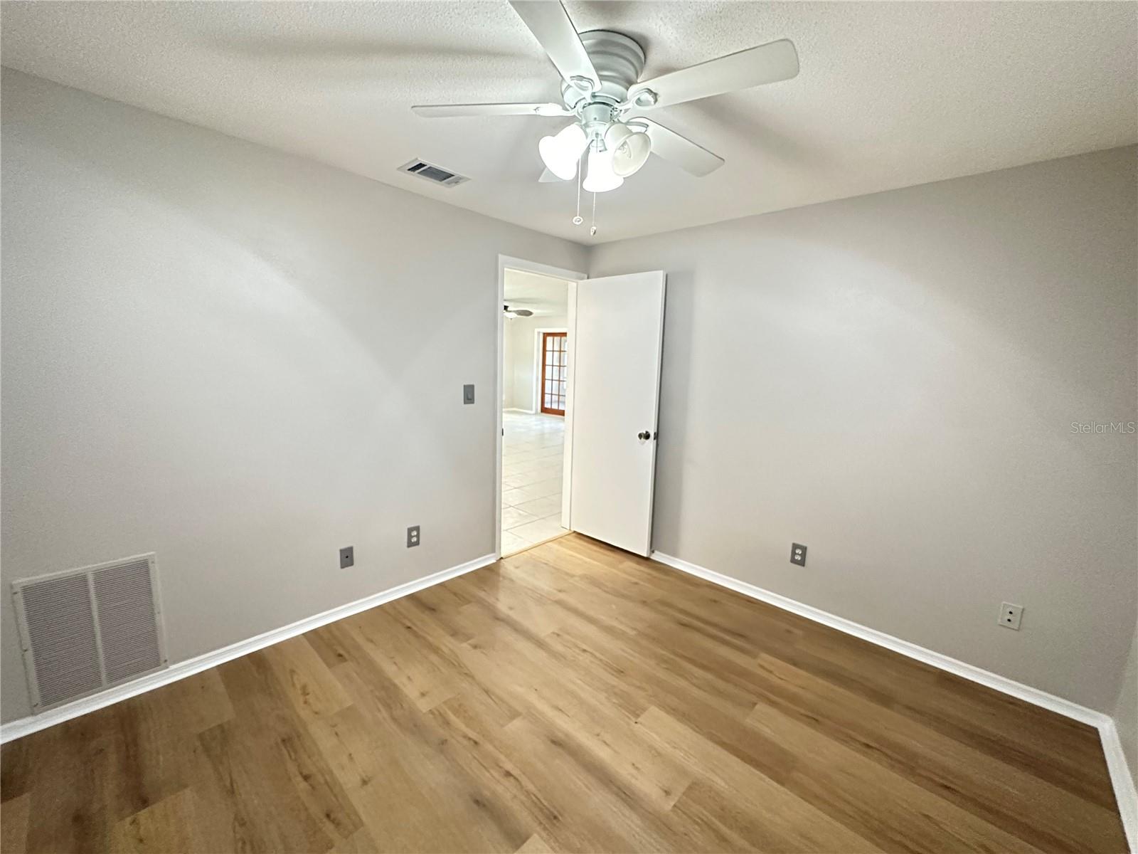 Image 22 of 32 For 2049 Sandpiper Drive