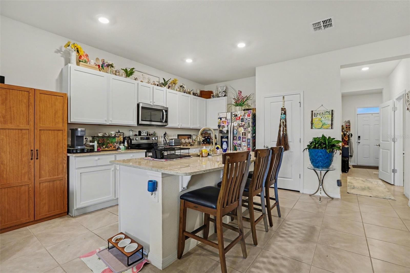 Image 7 of 26 For 17518 Crescent Moon Loop