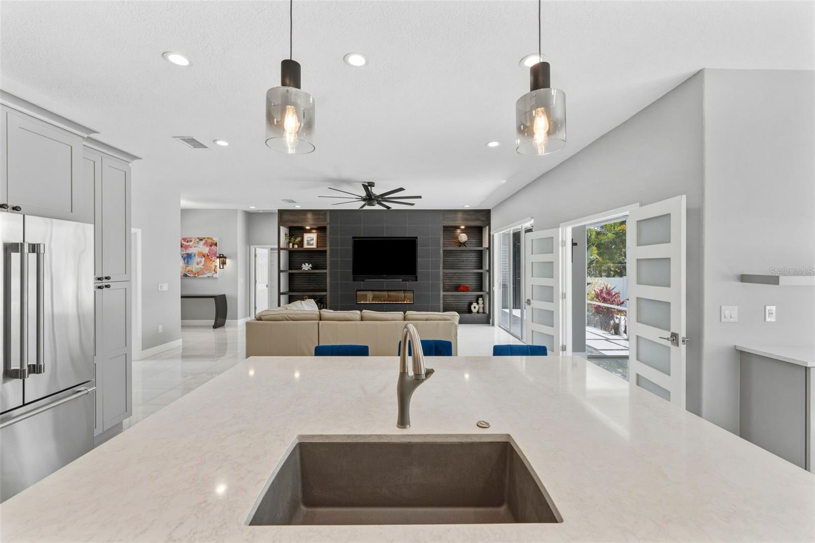 Image 12 of 47 For 3025 Key Harbor Drive