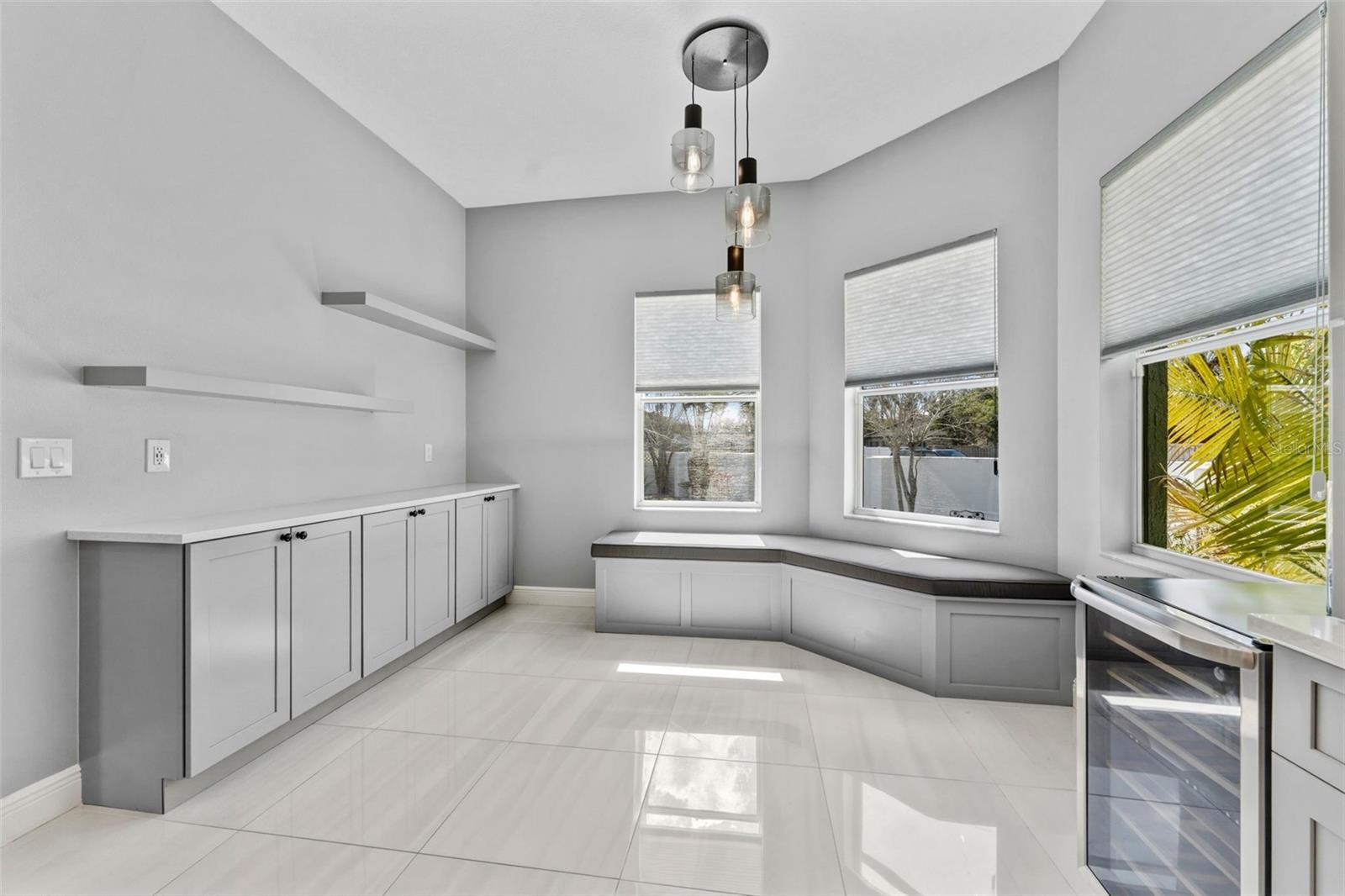 Image 14 of 47 For 3025 Key Harbor Drive