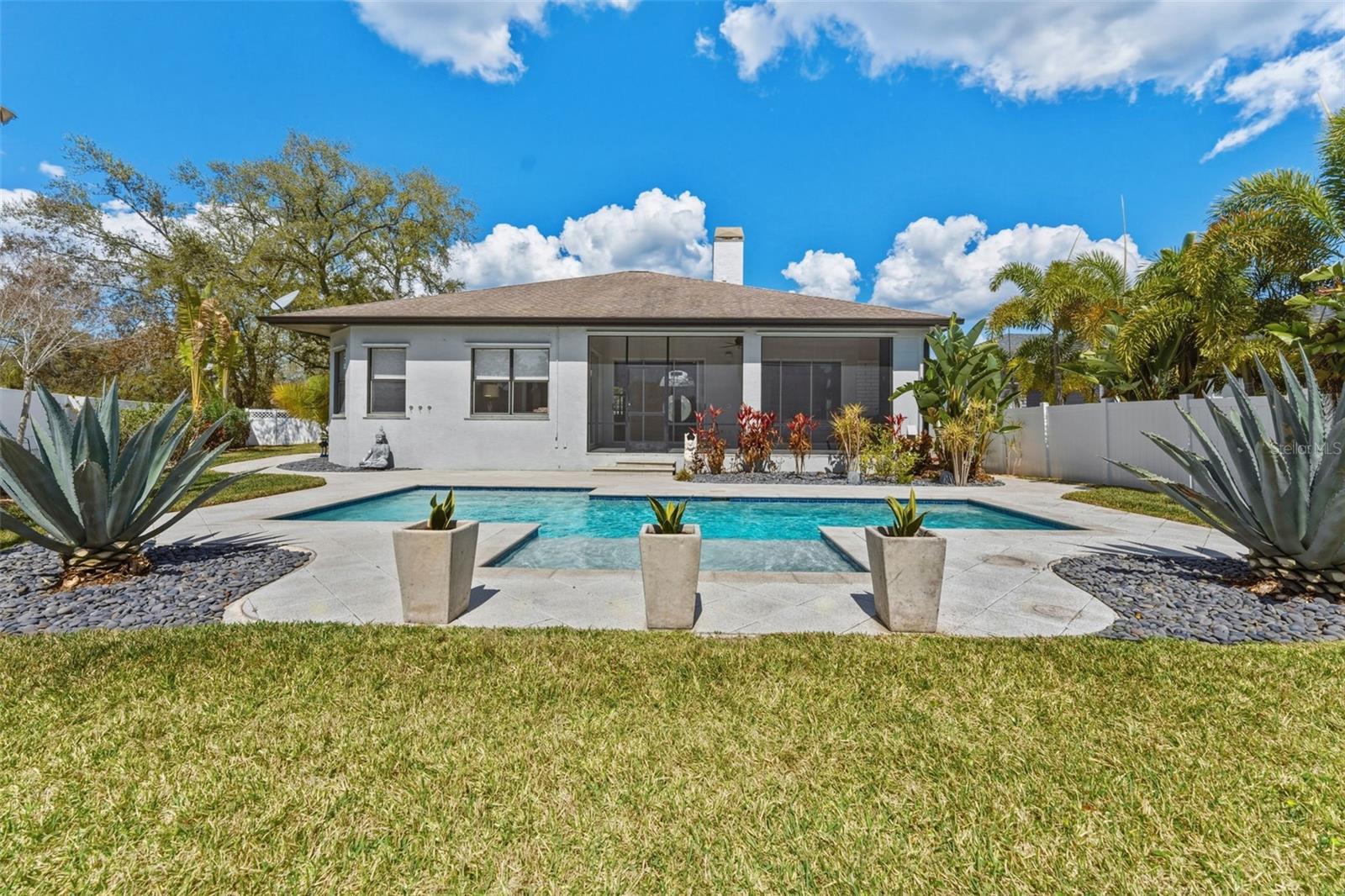 Image 40 of 47 For 3025 Key Harbor Drive