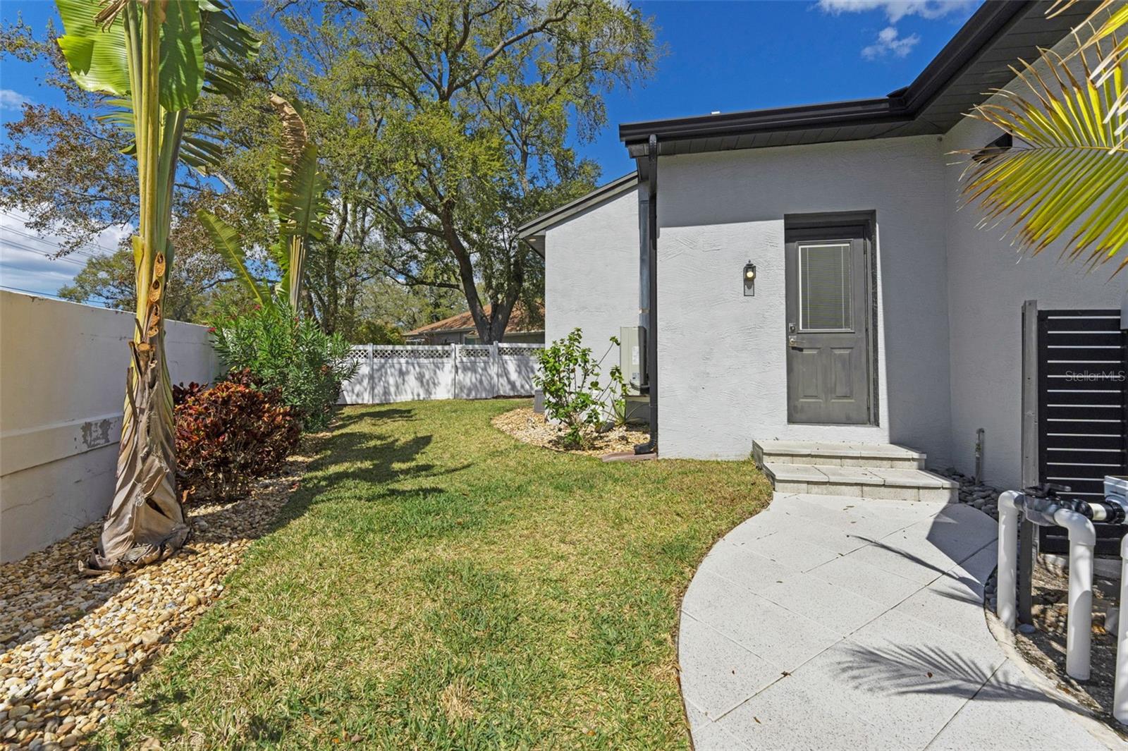 Image 41 of 47 For 3025 Key Harbor Drive