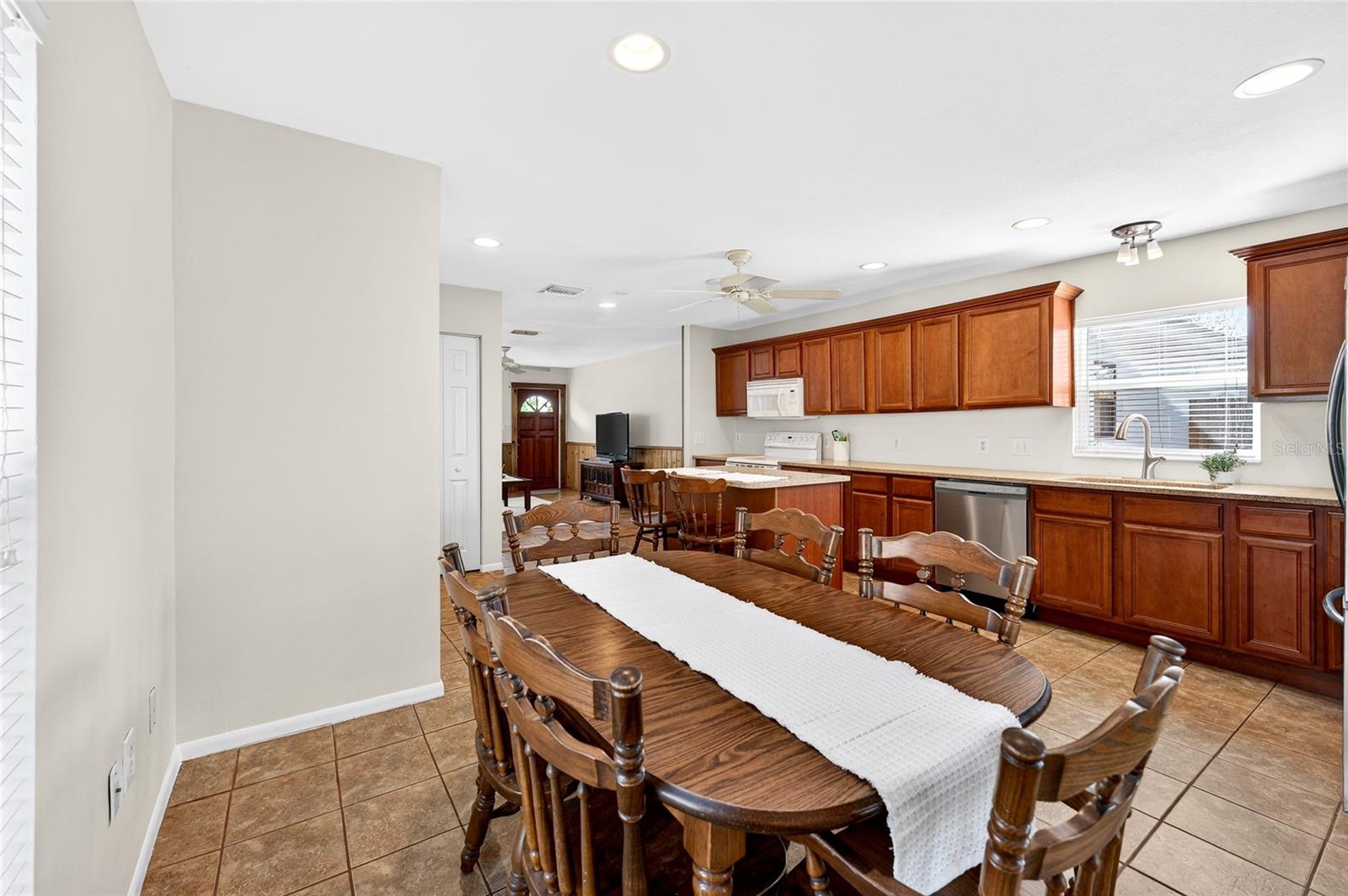 Image 10 of 61 For 4419 Iowa Avenue