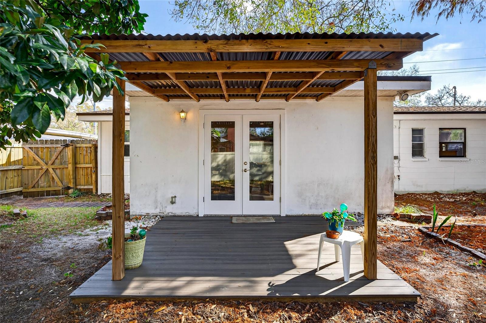 Image 44 of 61 For 4419 Iowa Avenue