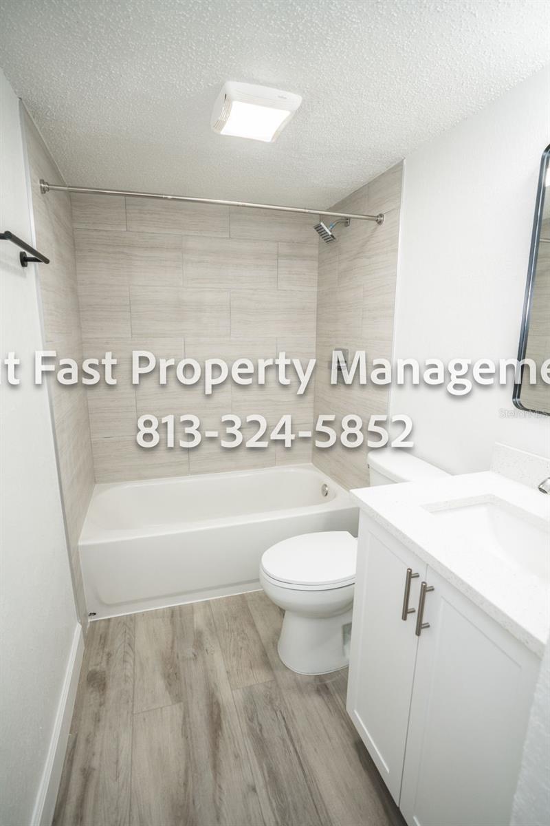 Image 18 of 25 For 11312 52nd Street B17