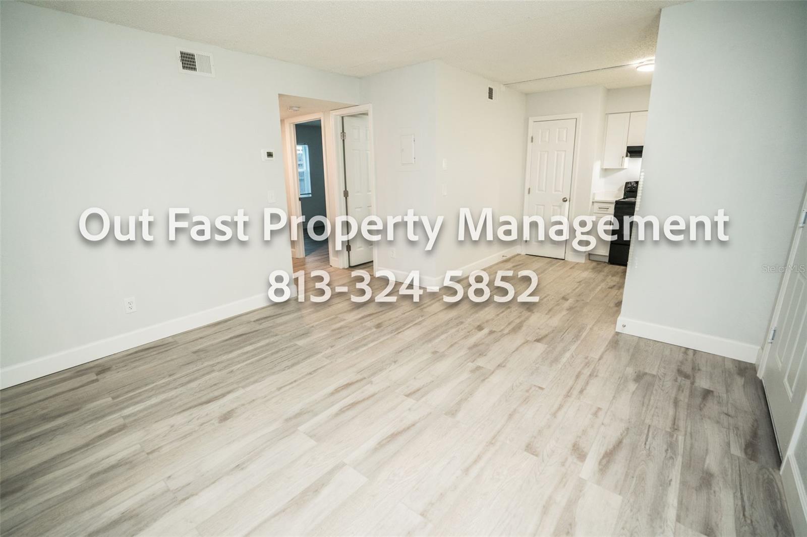 Image 6 of 25 For 11312 52nd Street B17