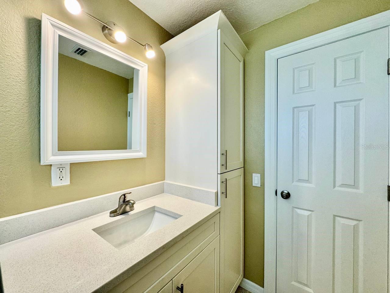 Image 27 of 42 For 4121 Headsail Drive