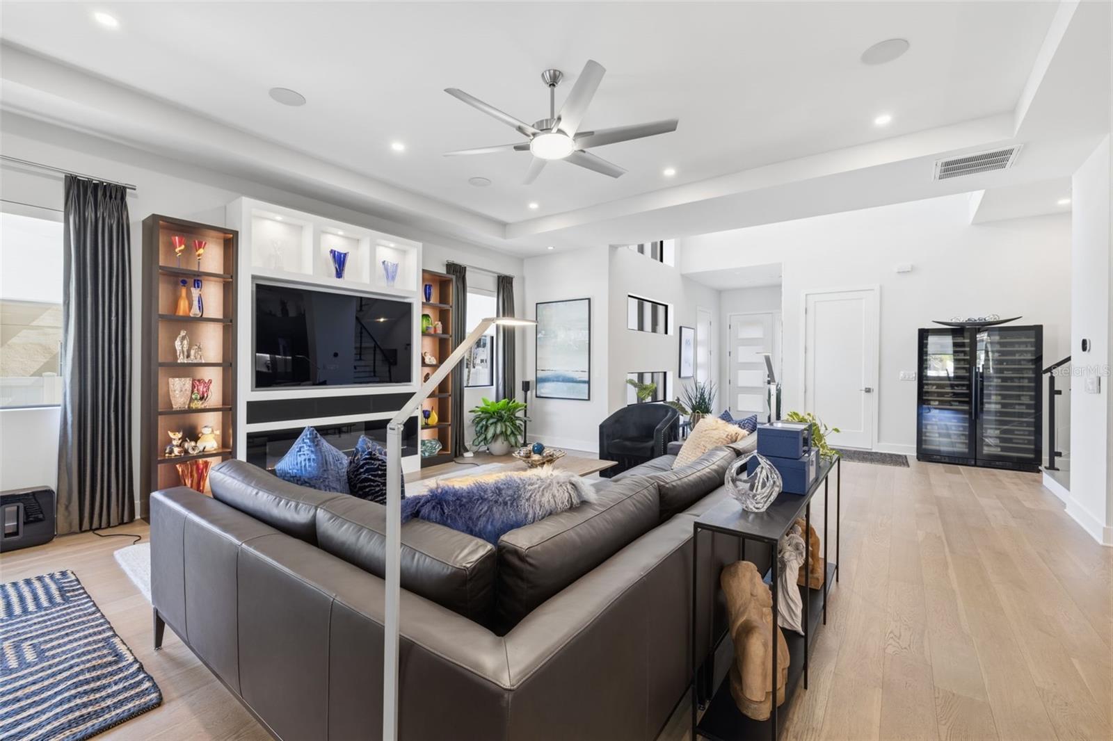 Image 10 of 48 For 3301 Paul Avenue