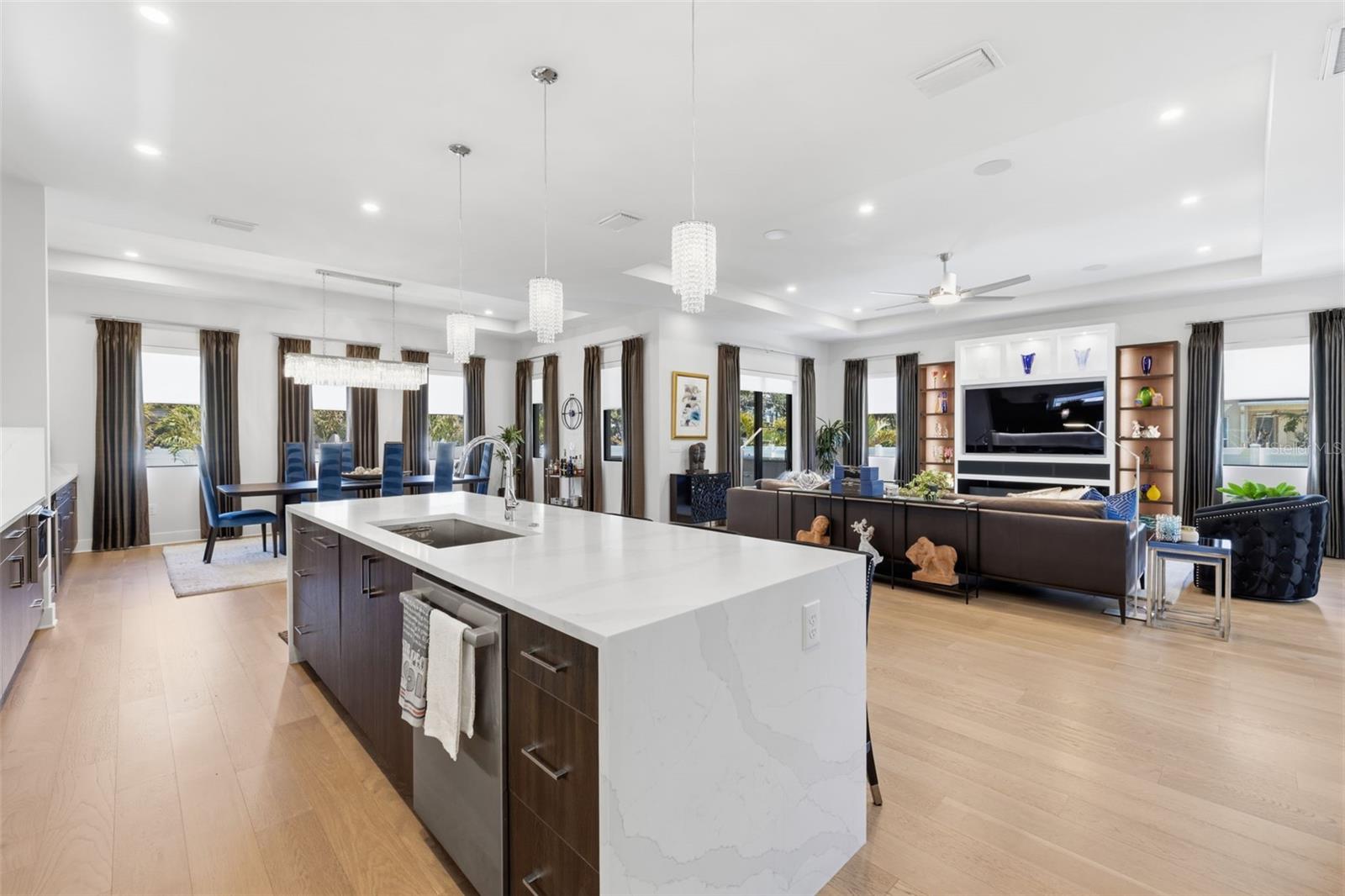 Image 14 of 48 For 3301 Paul Avenue