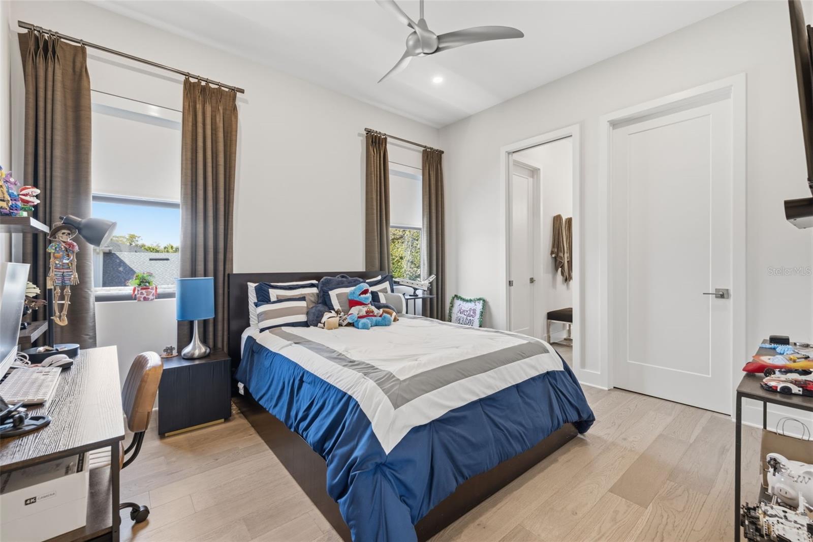 Image 33 of 48 For 3301 Paul Avenue