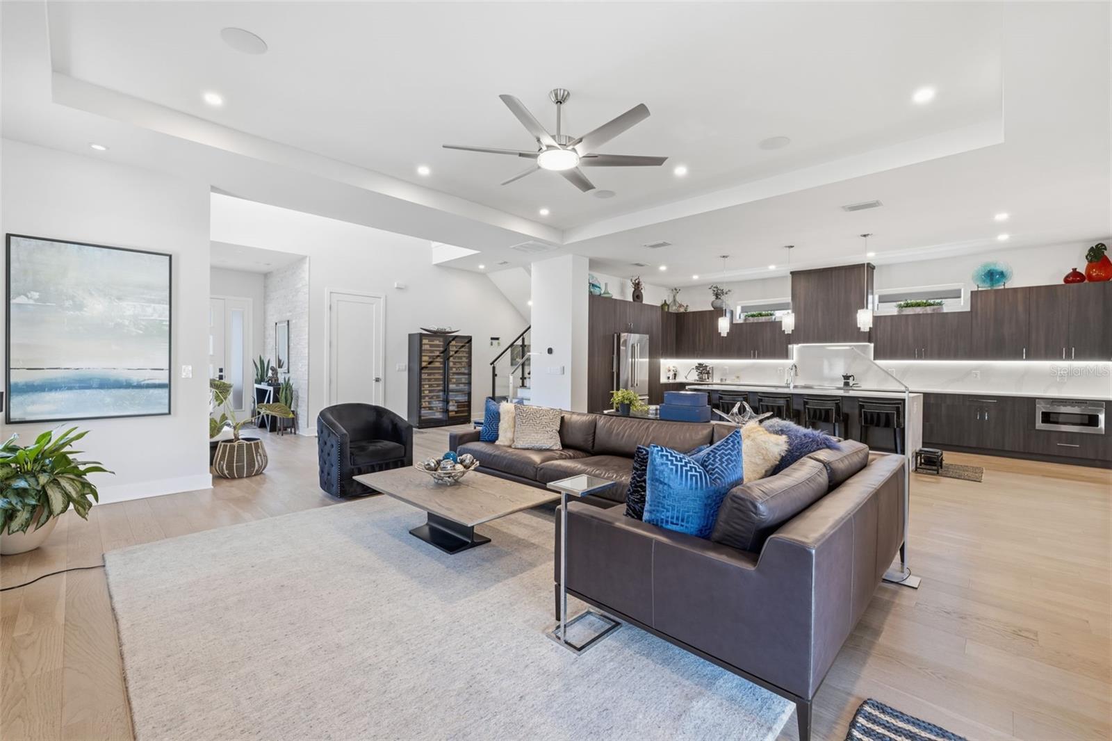 Image 9 of 48 For 3301 Paul Avenue