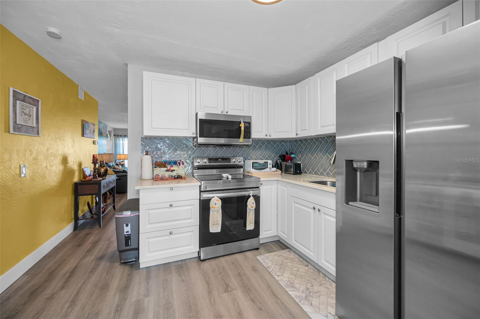 Image 11 of 34 For 4153 58th Street N 176