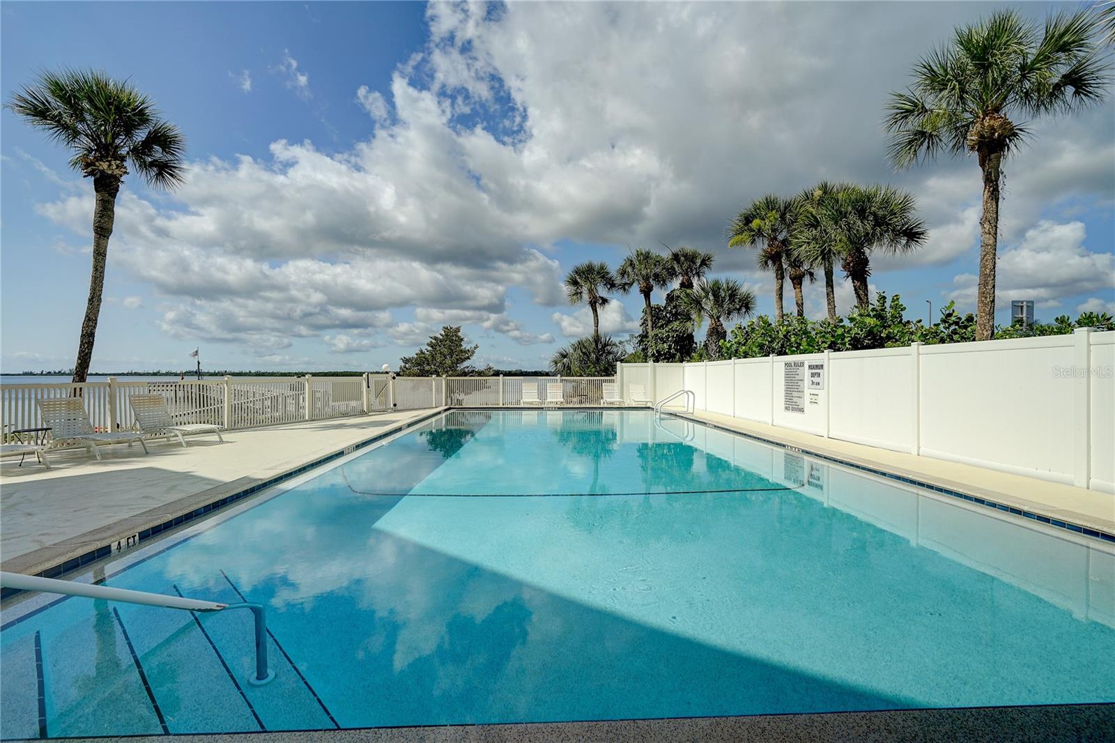 Image 34 of 61 For 14459 River Beach Drive 104