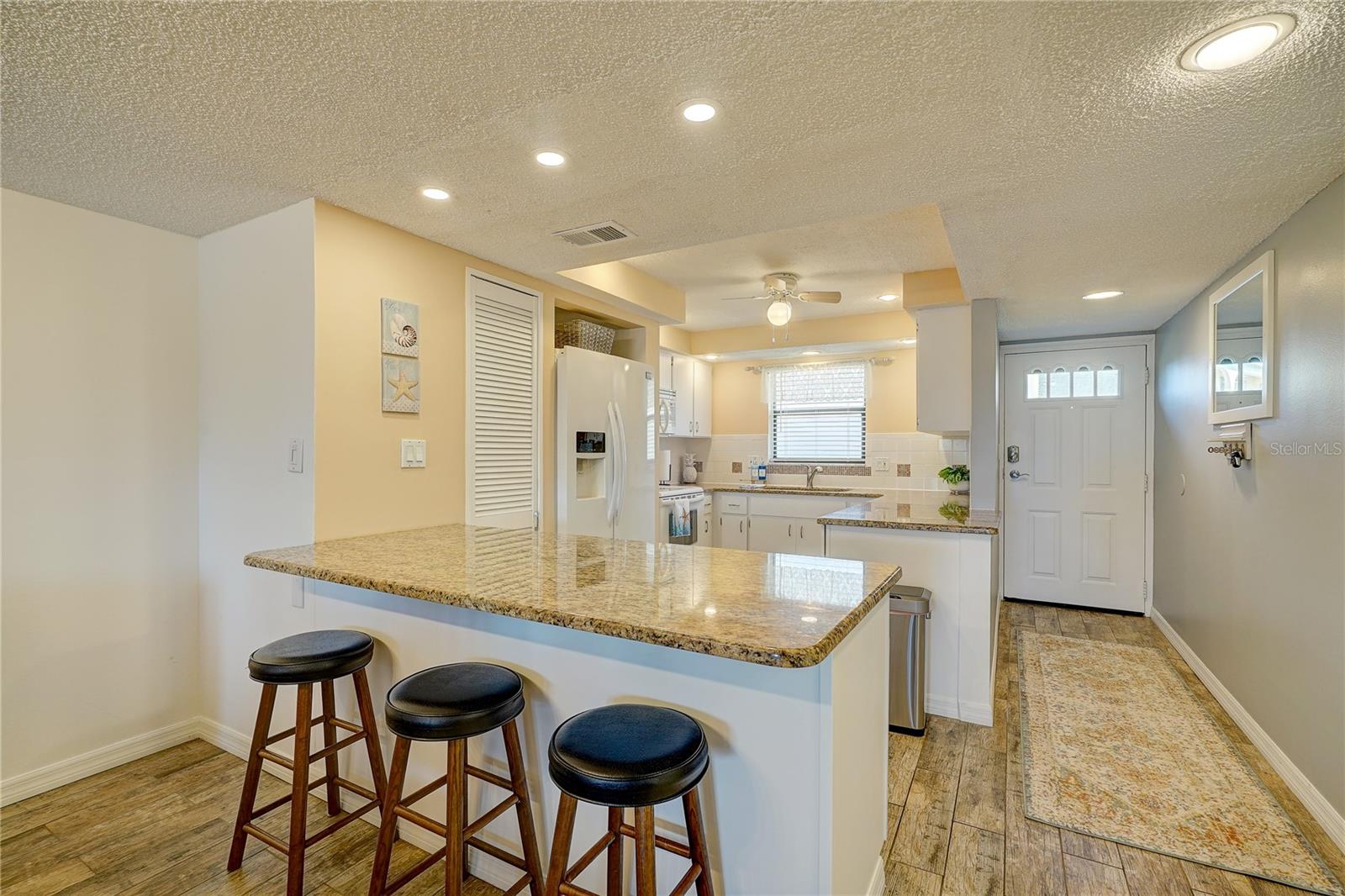 Image 5 of 61 For 14459 River Beach Drive 104