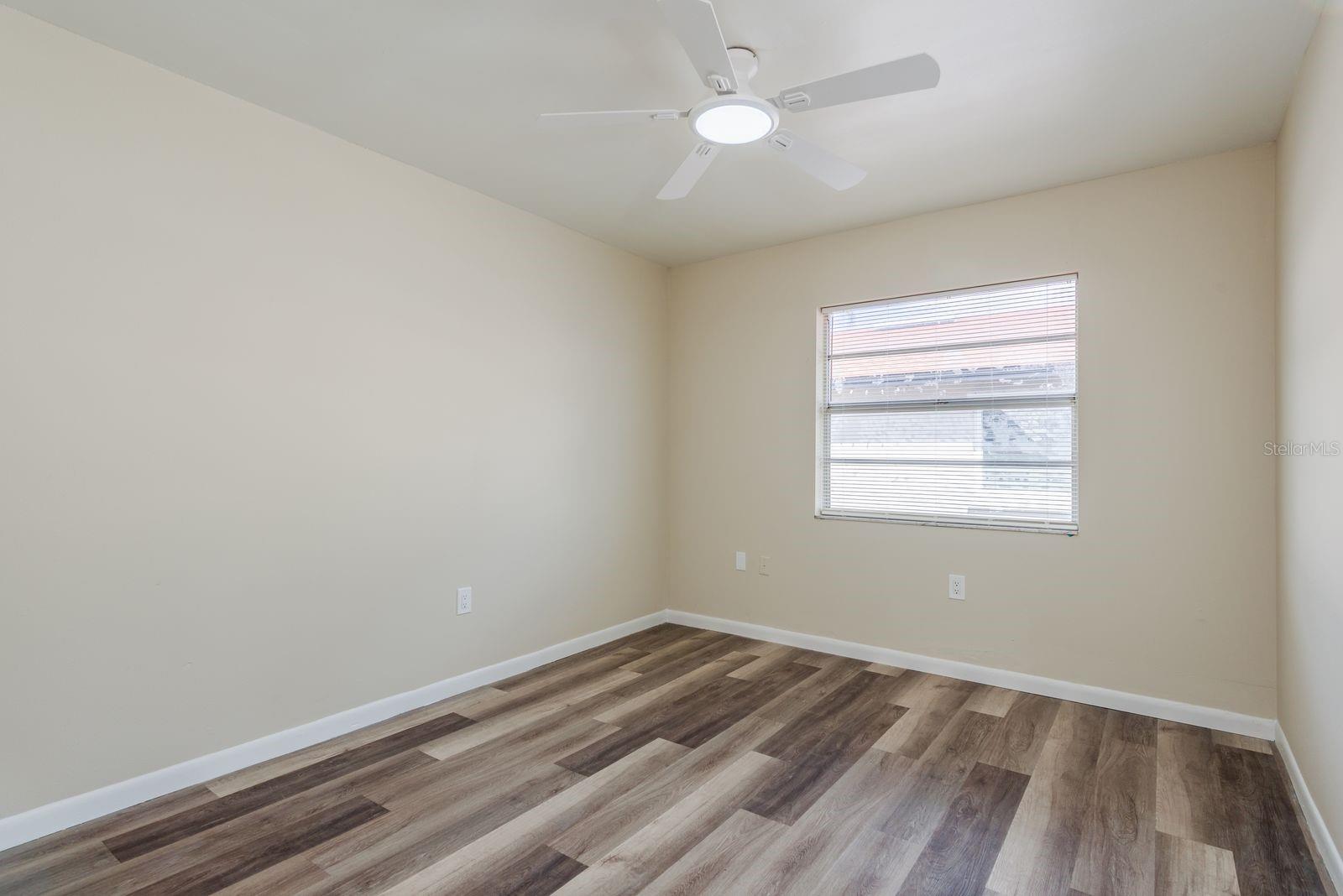 Image 21 of 32 For 2977 Palmetto Court