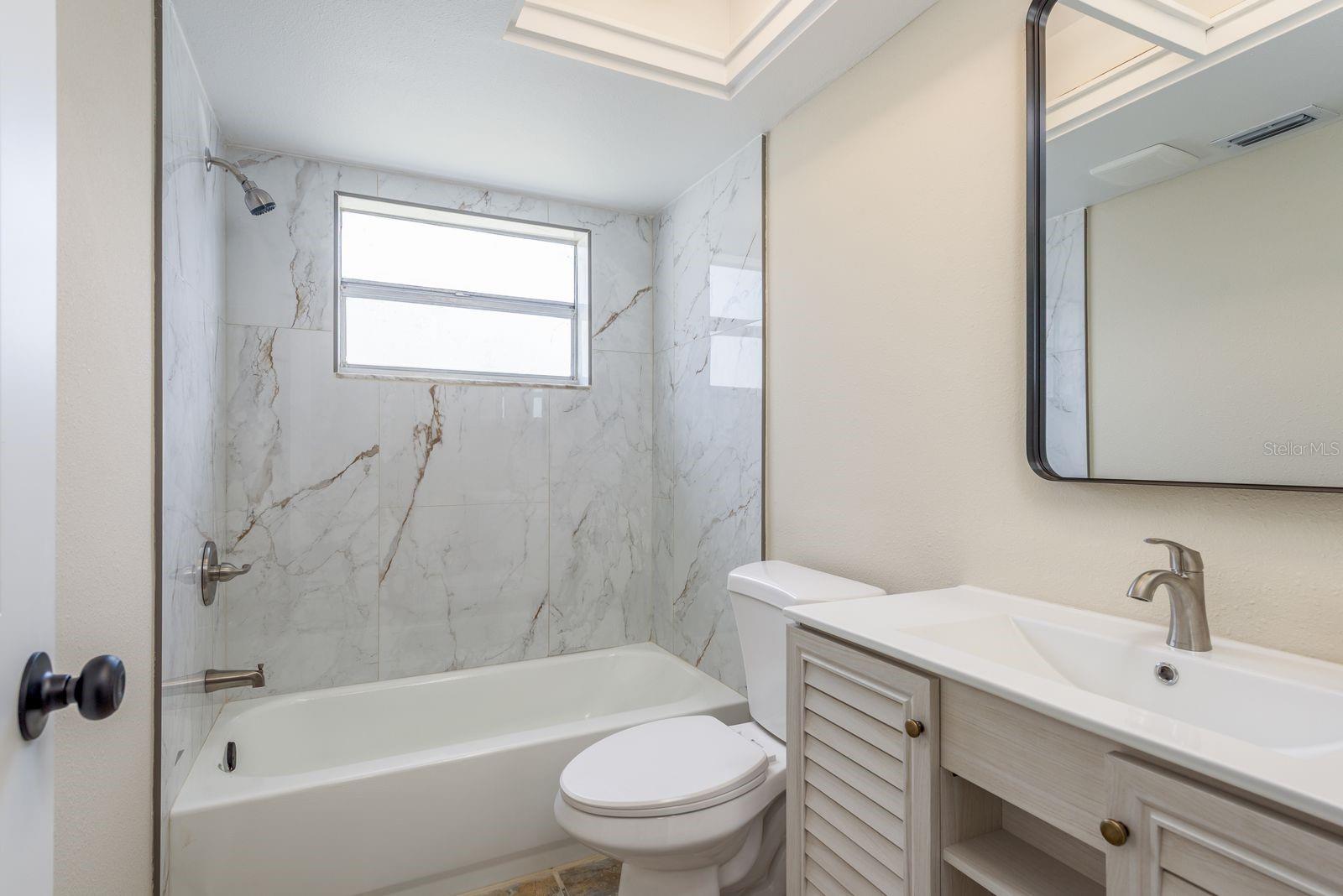 Image 25 of 32 For 2977 Palmetto Court