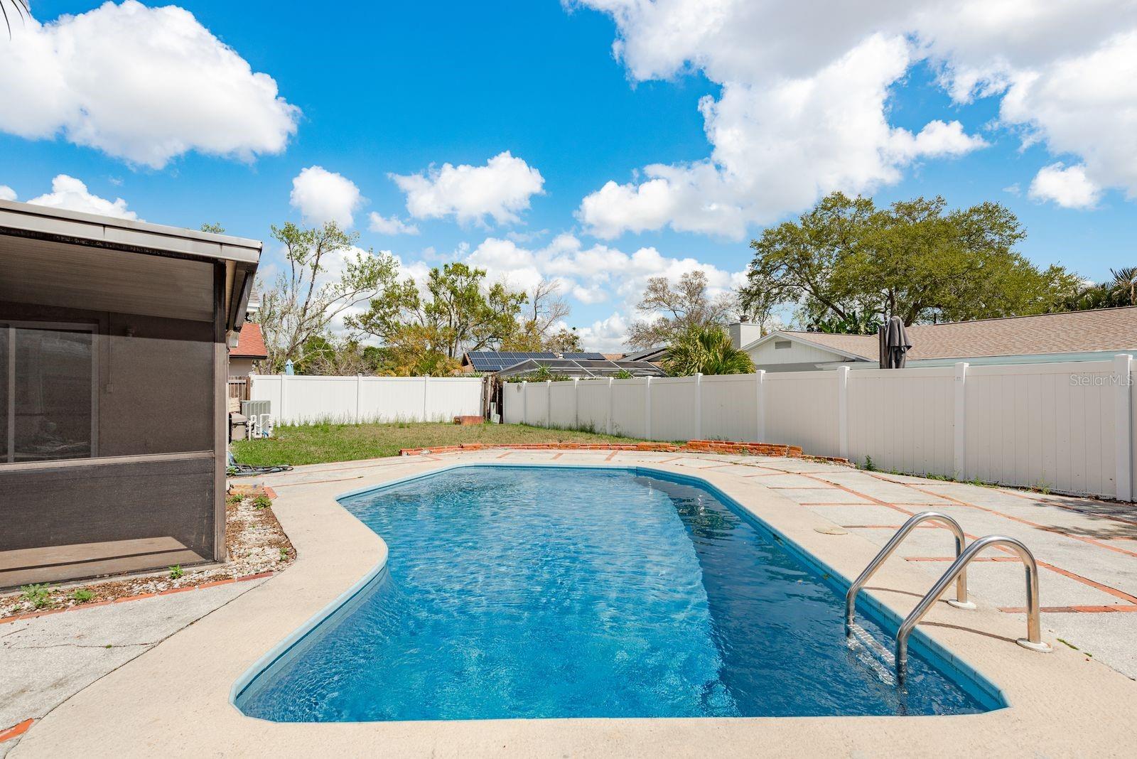 Image 28 of 32 For 2977 Palmetto Court