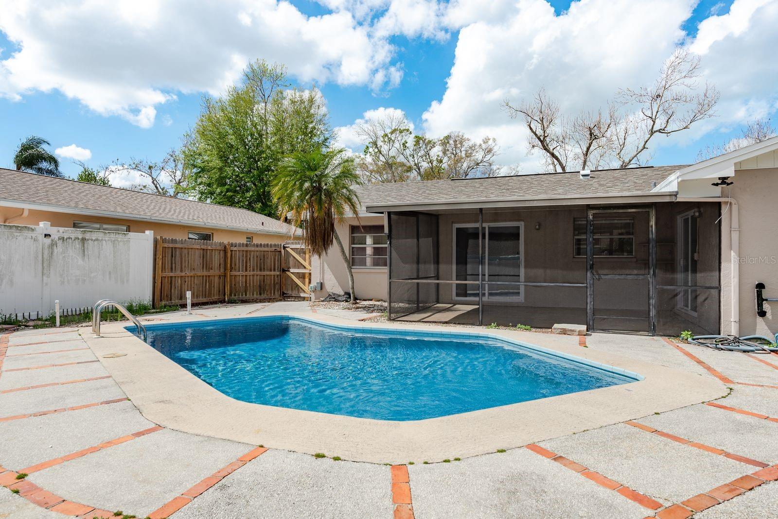 Image 30 of 32 For 2977 Palmetto Court